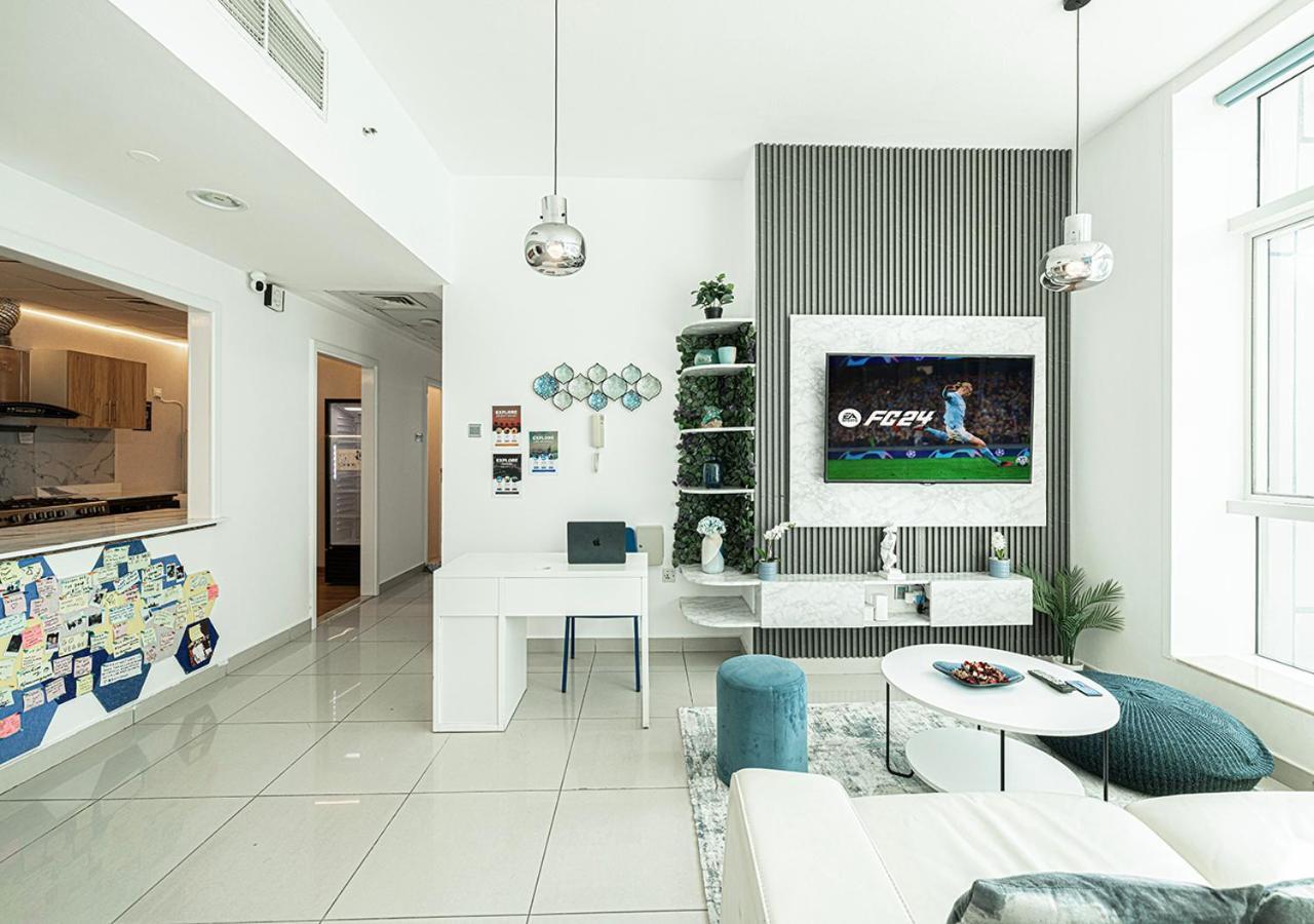 نزل دبيفي Next'House - Skyview Host المظهر الخارجي الصورة